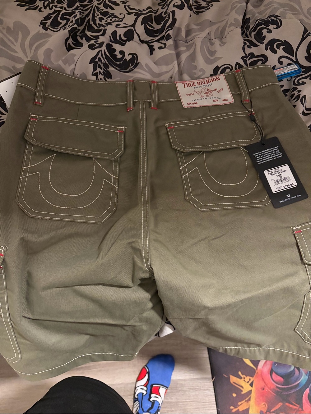 True Religion Men's Olive Cargo Shorts Size 30